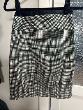 Express Black and White Grid Pencil Skirt